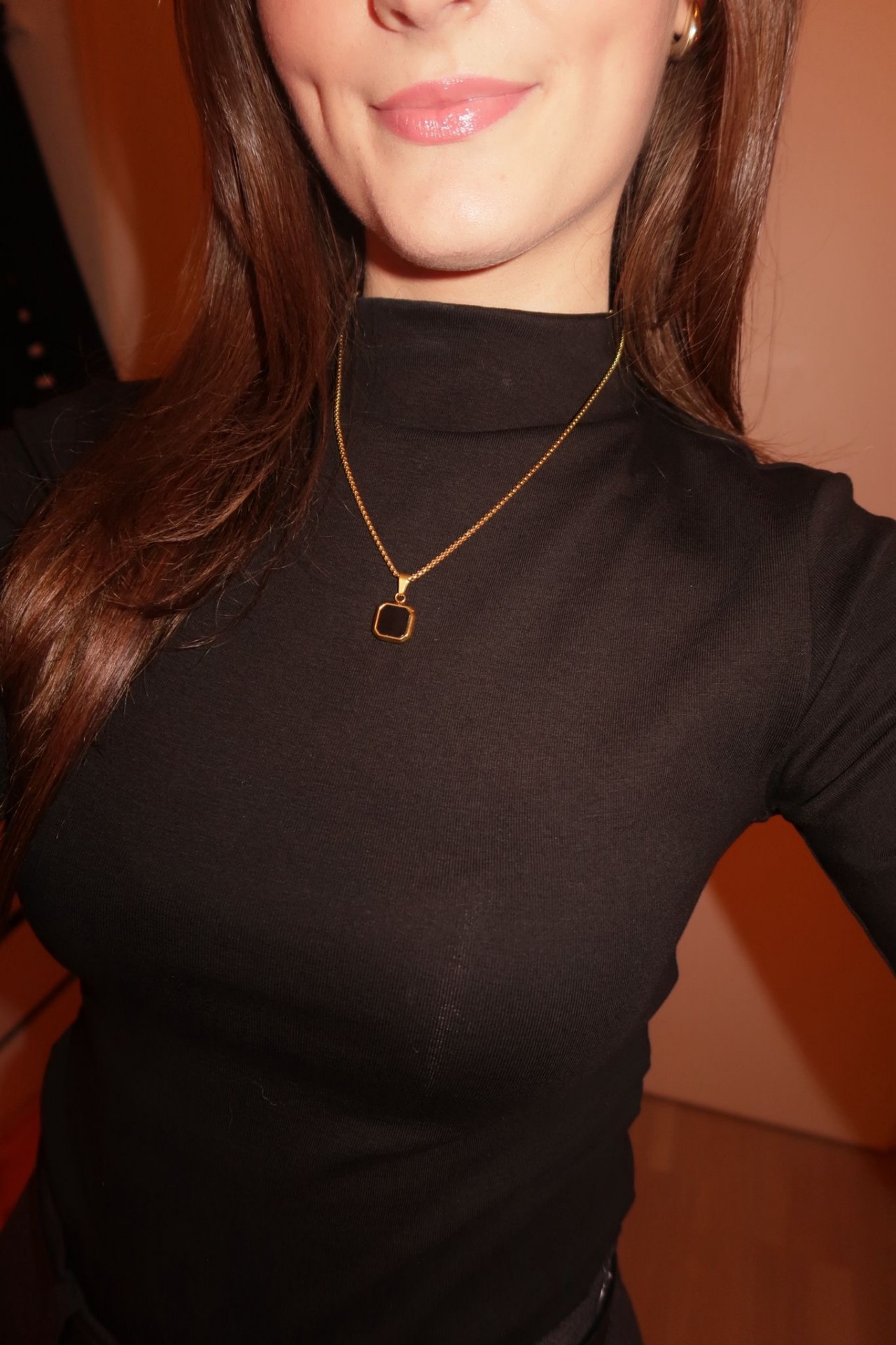 Bewertung von Lea R. – Gold / Onyx